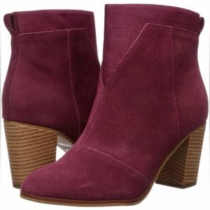 Fuchsia TOMS Lunata Ankle Booties Size 9